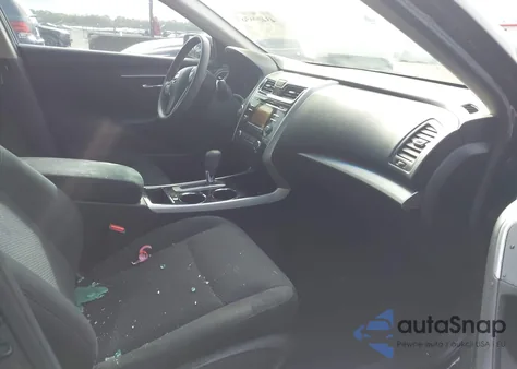 2014 Nissan Altima 2.5 S z USA, uszkodzony, nr VIN 1N4AL3AP3EN248090